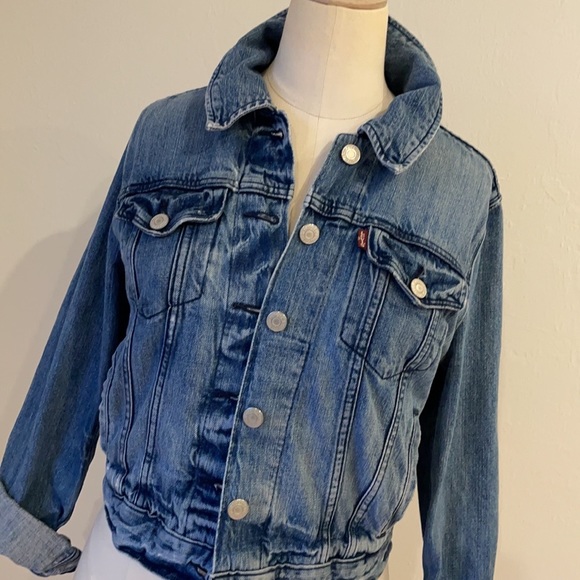 Levi’s Denim Jacket Medium